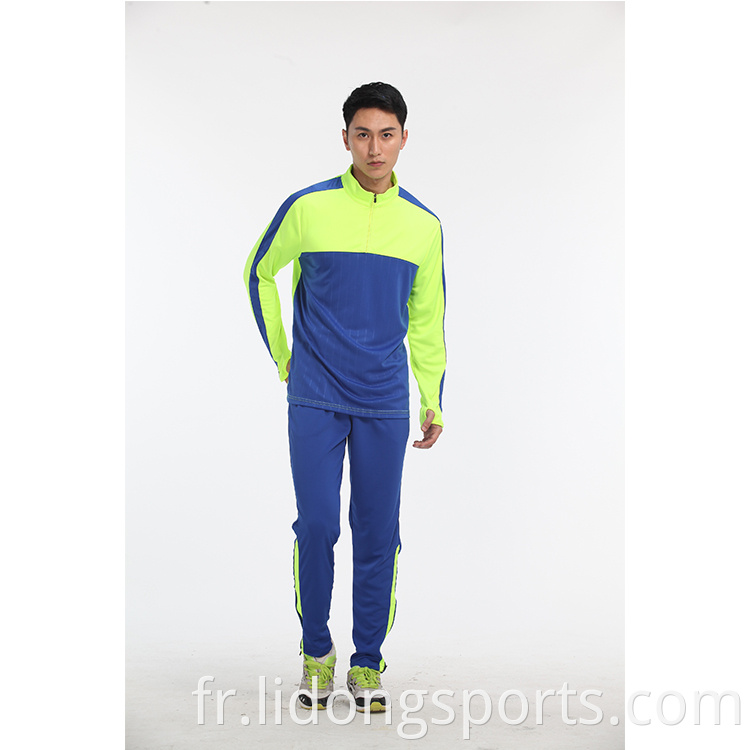 Factory Wholesale Sports Training Vêtements Men de football de football Plain Soccer